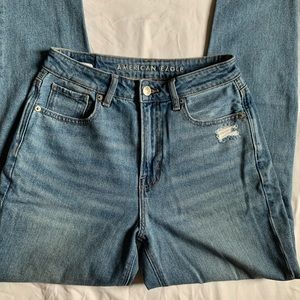 American Eagle Ripped Mom Jeans